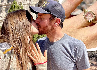 Lily Collin’s and Charlie McDowell exquisite Engagement Ring Lily Collin’s and Charlie McDowell exquisite Engagement Ring